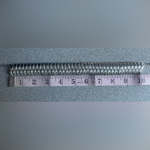 Vintage Coro Silver Toned Necklace - Picture 7 of 8